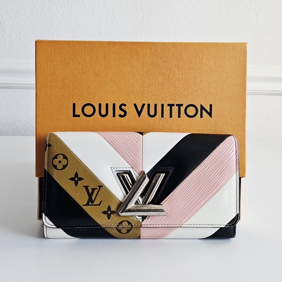 Louis Vuitton Limited Edition Reverse Monogram Twist Lock Wallet - Picture 13 of 13